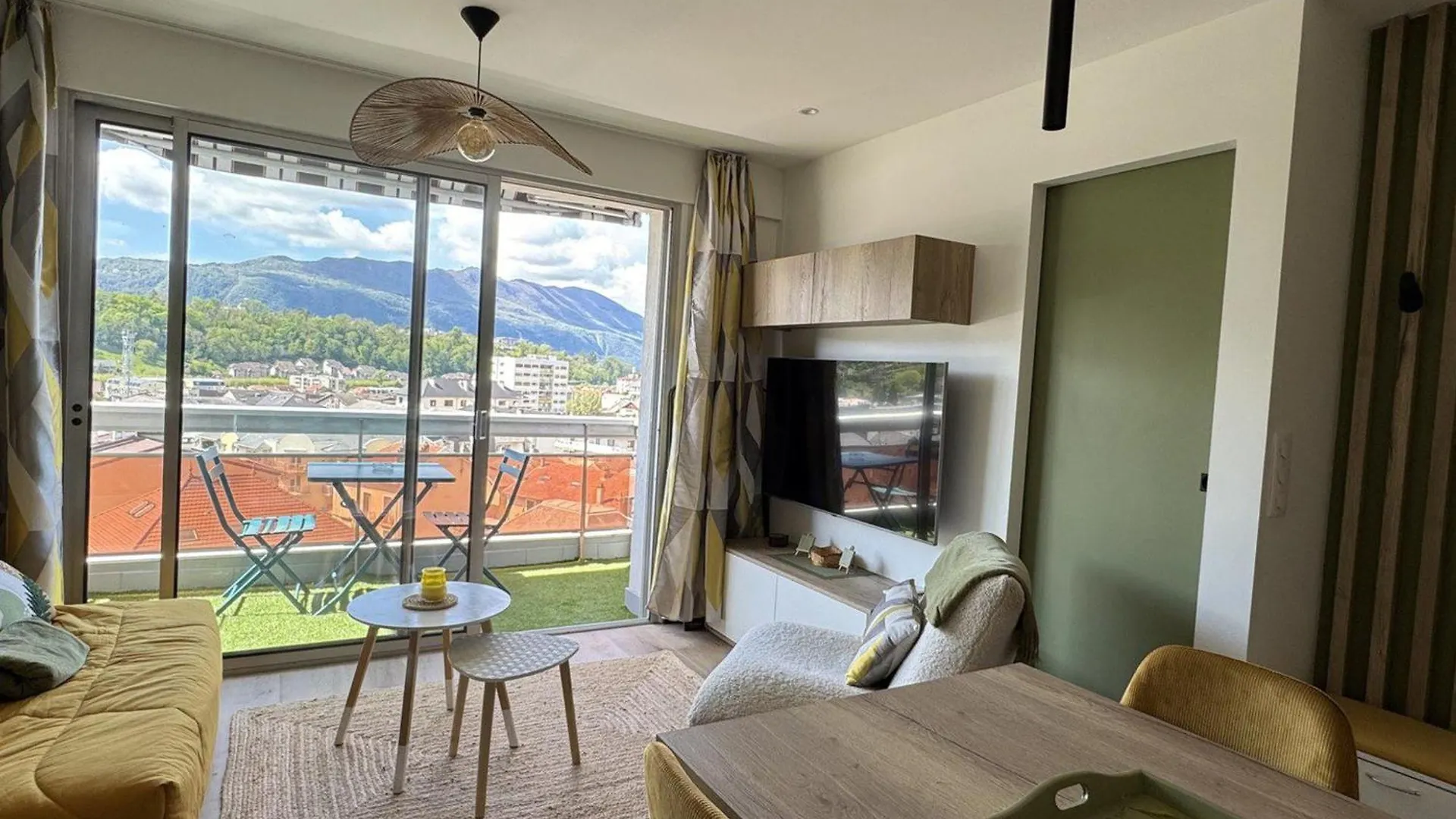 Apartmán Superbe Type 2 Renove 2025, Climatise, Parking A Aix-Les-Bains - Fr-1-555-116 Francie