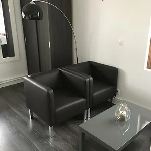 Appartement Magnifique Meublé 24m2 Avec Parking, Aix-les-Bains